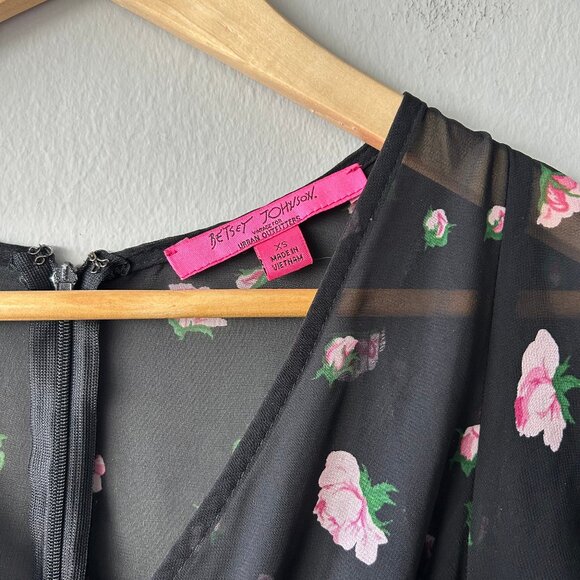 Betsey Johnson X Urban Outfitters Black Floral Flutter Sleeve Maxi Dress Size 4 - Picture 5 of 10